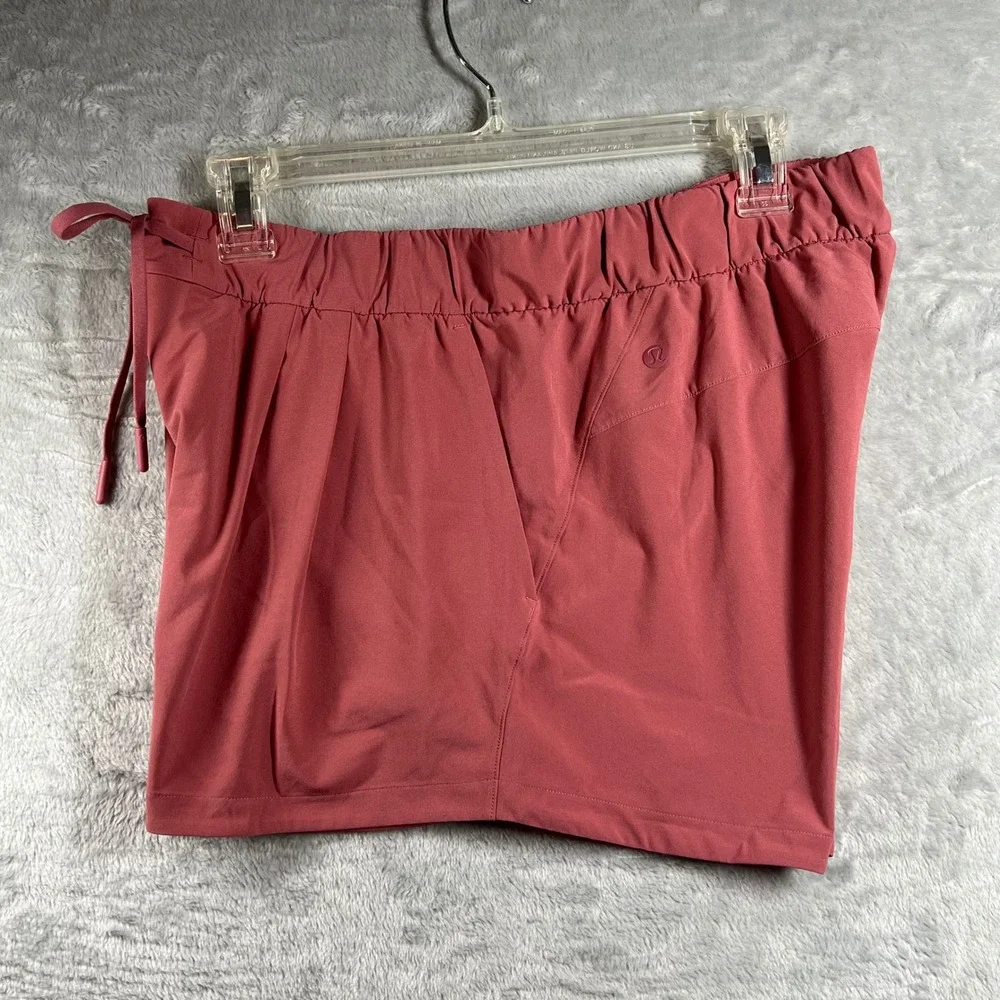Lululemon Stroll at Sundown Shorts Pink Drawstring Athletic Running Womens 8